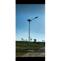 Solar street pole 7 meters octa single arm galvanish