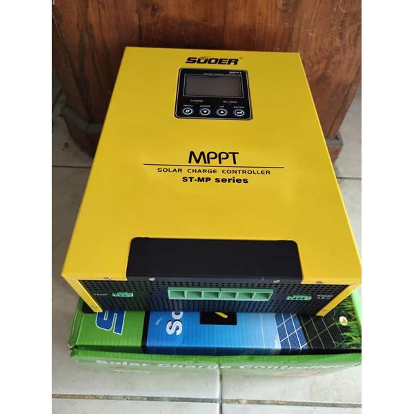 MPPT Solar Charge Controller Suoer 100 A